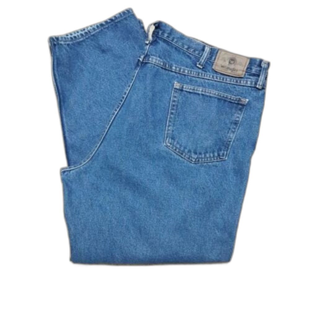 Wrangler Mens Sz 44 x 30 Relaxed Fit Denim Blue Jeans